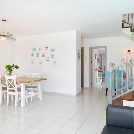 Villa Siroi, Puerto Del Carmen, Heated Pool, 10mn From The Sea Puerto del Carmen